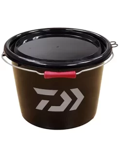 Daiwa Bucket Zwart